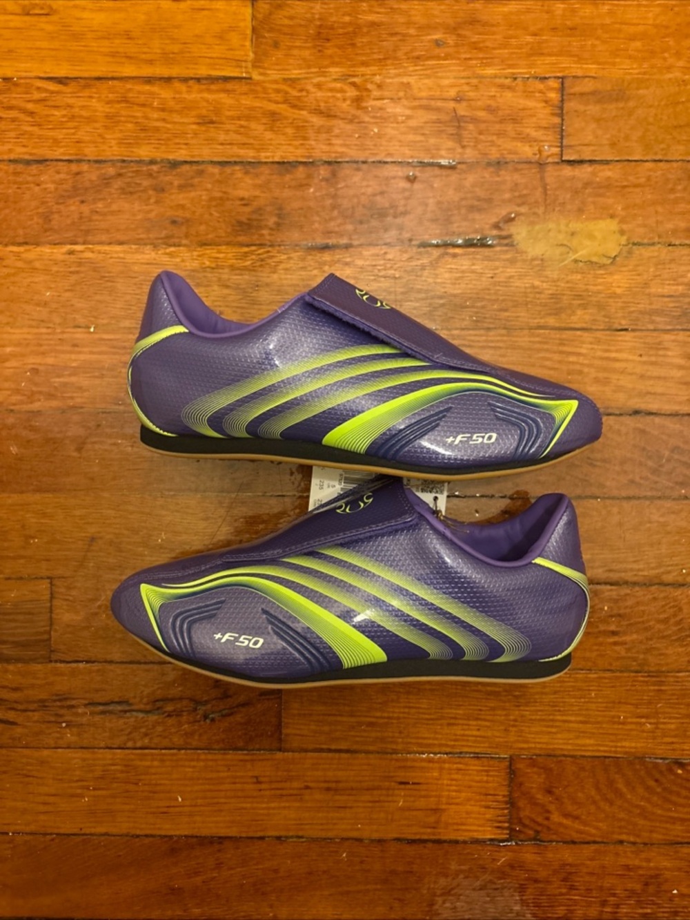 Women’s Adidas Taekwondo F50 Soccer shoes size 6.5